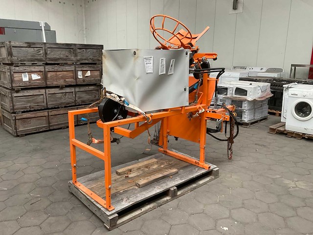 Rioolreiniger voor multicar en andere voertuigen - afbeelding 3 van  13