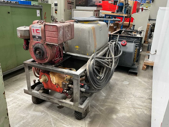 Rioolreinigingsmachine, benzine - afbeelding 1 van  6