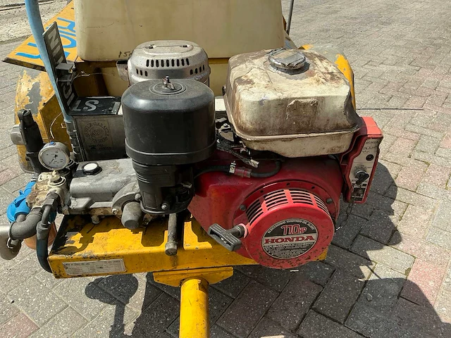 Rior hd50 rioolreinigingsmachine - afbeelding 9 van  11