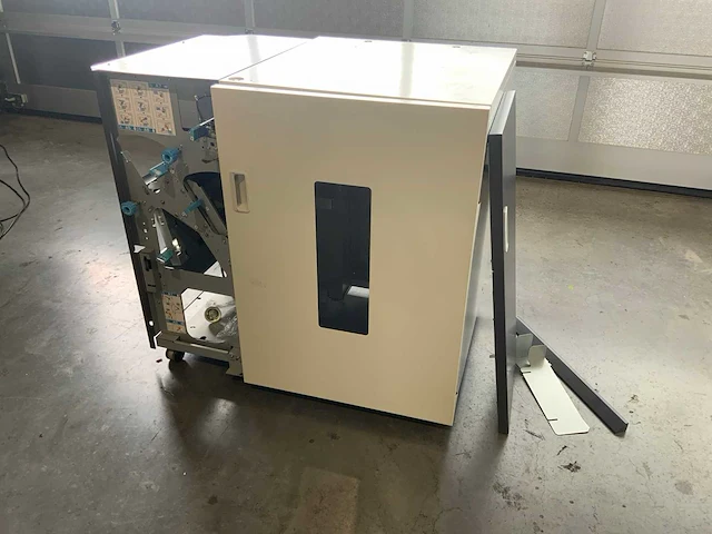 Riso g10 high capacity stacker - afbeelding 8 van  15