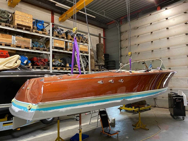 Riva - 1960 - riva ariston “l’isme” - afbeelding 37 van  45