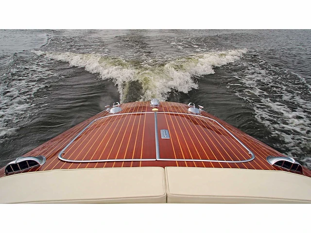 Riva - 1960 - riva ariston “l’isme” - afbeelding 43 van  45