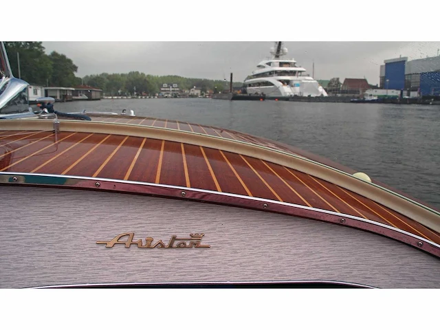 Riva - 1960 - riva ariston “l’isme” - afbeelding 44 van  45