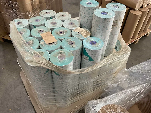 Rivièra maison cadeaupapier rol circa 250 mtr (50x) - afbeelding 7 van  8