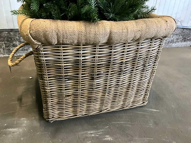Riviera maison kunstkerstboom in mand - afbeelding 6 van  7