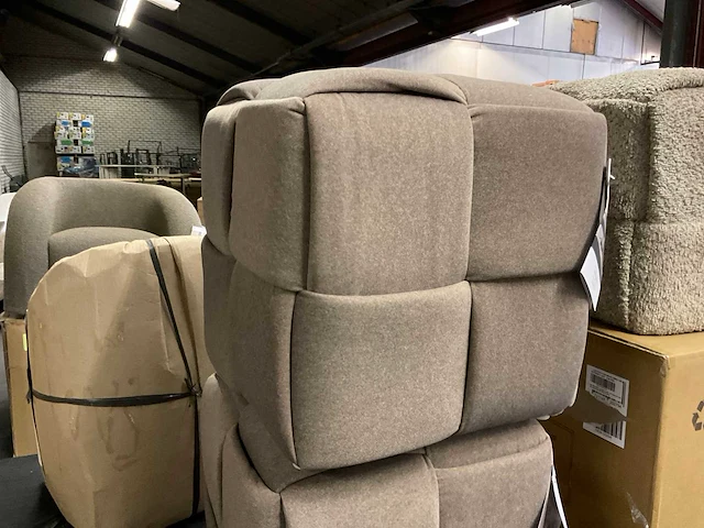 Rivièra maison qbic poef/voetenbankje - afbeelding 5 van  7