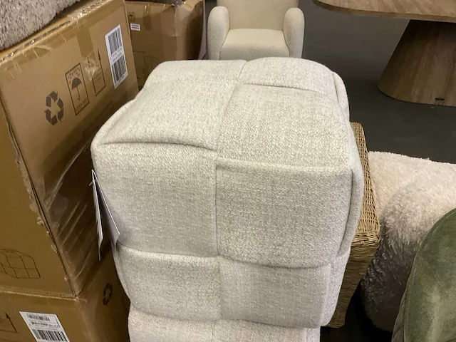 Rivièra maison qbic poef/voetenbankje - afbeelding 3 van  7