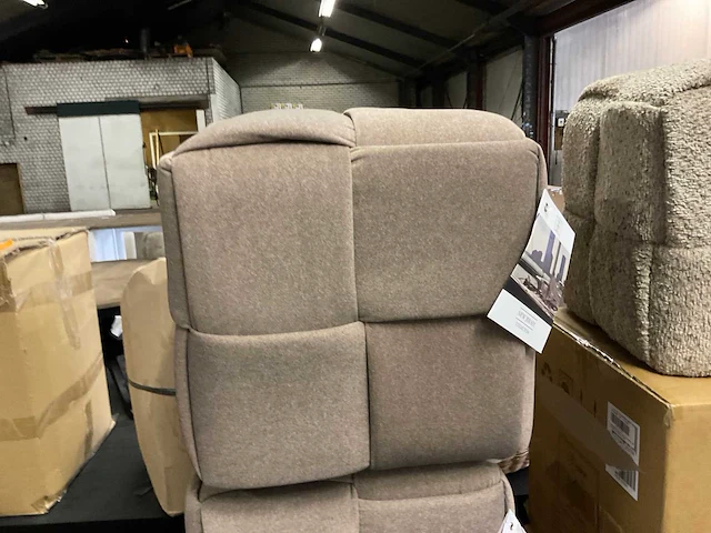 Rivièra maison qbic poef/voetenbankje - afbeelding 4 van  7