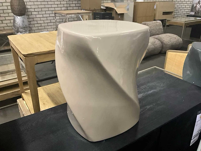 Riviera maison urban bijzettafel - afbeelding 1 van  6