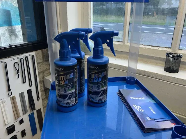 Riwax auto shampoo en cleaner - afbeelding 2 van  5
