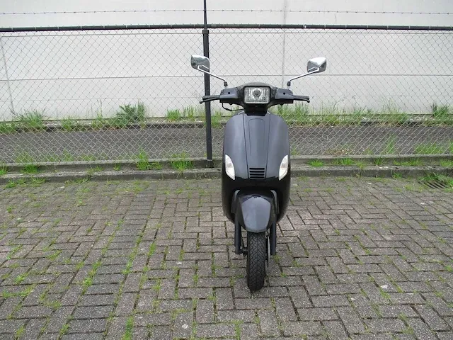 Riya - snorscooter - edwards riva sport - scooter - afbeelding 5 van  11