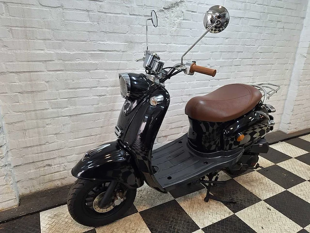 Riya retro pico 25 km snorscooter 4takt - afbeelding 2 van  6