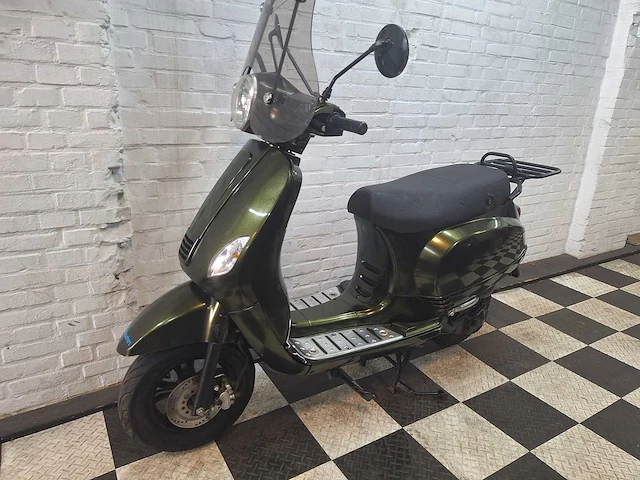 Riya ty50qt-k riva 25 km snorscooter 4takt - afbeelding 2 van  7
