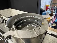 Rizzolio ic filling systems - 662 compact block - rvs flessen vulmachine met dopsluiter - 2016 - afbeelding 8 van  10
