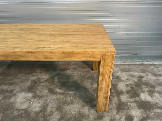 Rm travi-bw teak eetkamertafel - afbeelding 2 van  10