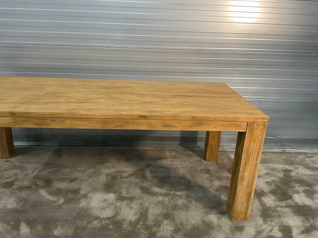 Rm travi-bw teak eetkamertafel - afbeelding 6 van  10