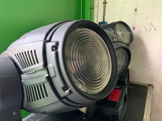 Robe 250 at color wash moving head (3x) - afbeelding 4 van  7
