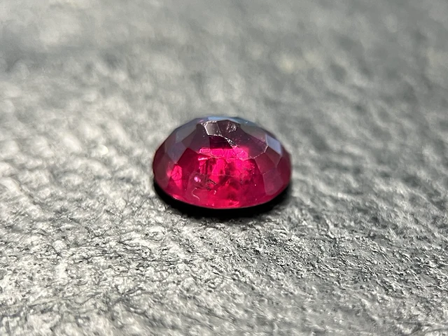 Robijn - 1.03 carat natuurlijke robijn van hoge kwaliteit - afbeelding 2 van  6