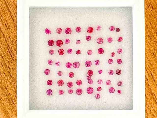 Robijn - 2.00 carat aan natuurlijke roze robijnen - afbeelding 1 van  4