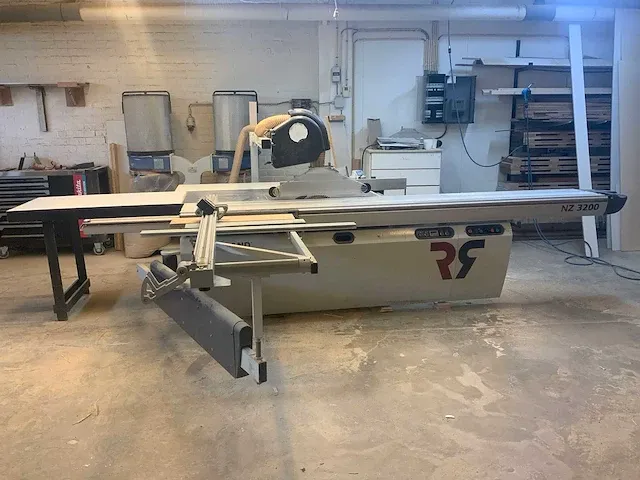 Robland - nz3200 - formaatcirkelzaagmachine - afbeelding 1 van  26