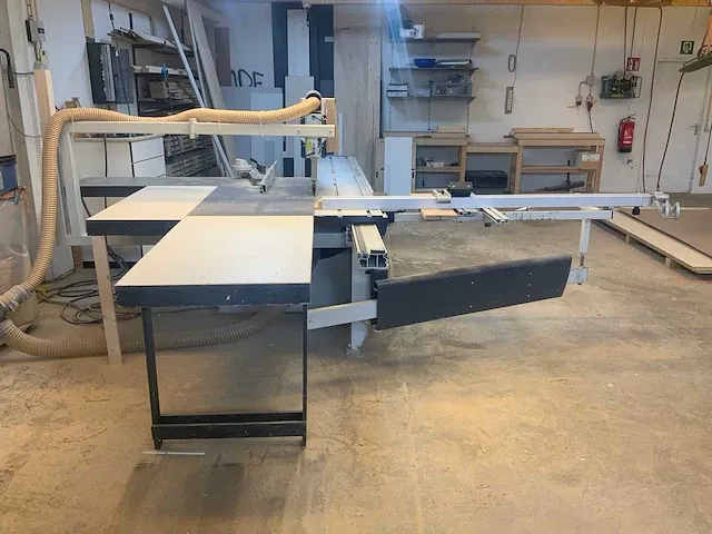 Robland - nz3200 - formaatcirkelzaagmachine - afbeelding 20 van  26