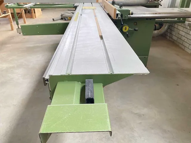 Robland - z320 - paneelzaagmachine - afbeelding 8 van  12