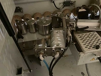 Robland km-675 kantenaanlijmmachine - afbeelding 24 van  26