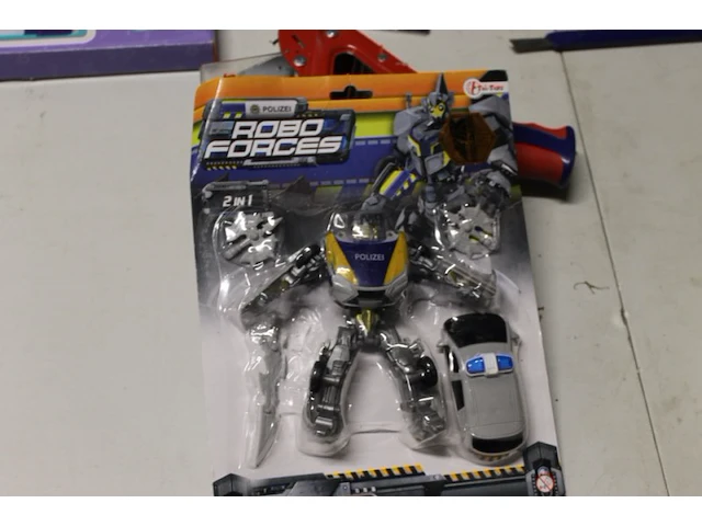 Robo forces - afbeelding 3 van  3