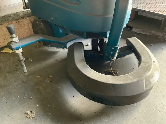 Robopac robot s7 mobiele palletfoliewikkelaar - afbeelding 6 van  9