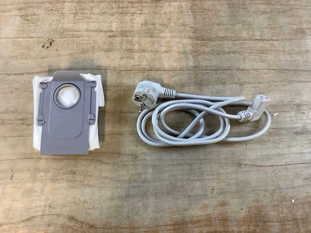 Roborock s8 maxv ultra robotstofzuiger - afbeelding 2 van  10
