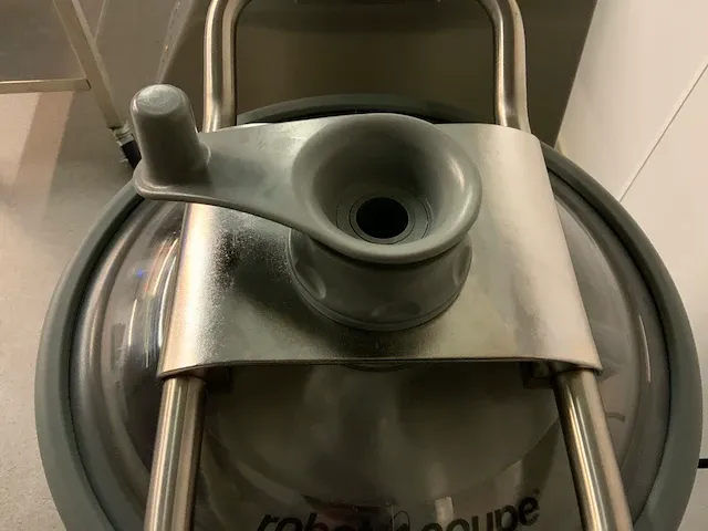 Robot coupe r23 verticale snijmachine “rvs” - afbeelding 15 van  17