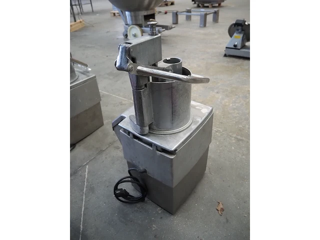 Robot coupe s.a. - afbeelding 8 van  13