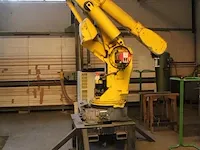 Robot fanuc s-420if met aanstuurkast system r-j2. bouwjaar 1997. niet in bedrijf - afbeelding 2 van  7