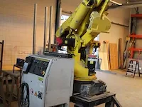 Robot fanuc s-420if met aanstuurkast system r-j2. bouwjaar 1997. niet in bedrijf - afbeelding 3 van  7