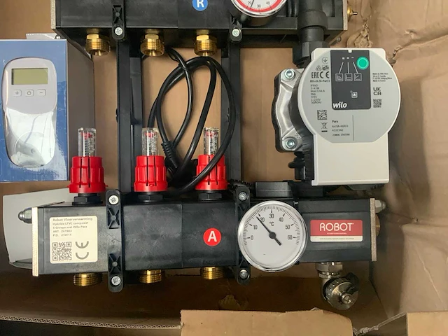 Robot ltvc verdeler vloerverwarming - afbeelding 4 van  6