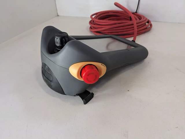 Robot teach pendant / robot onderwijs pakket abb, dsqc 679 - afbeelding 3 van  6