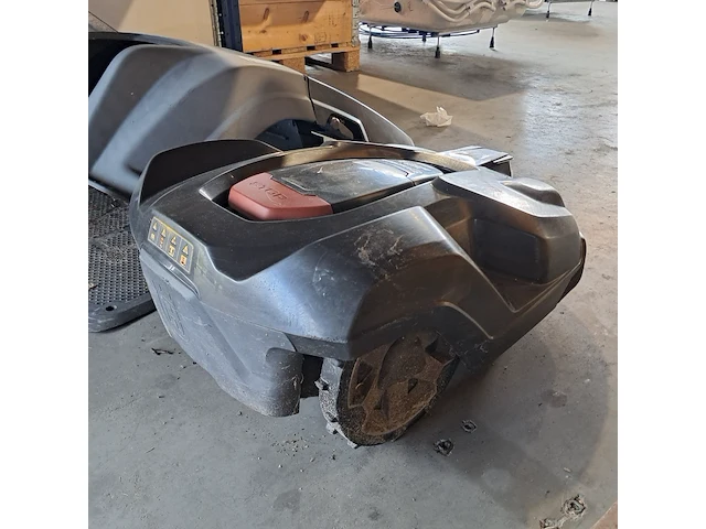 Robotmaaier, husqvarna, 330x, 2014 - afbeelding 2 van  6