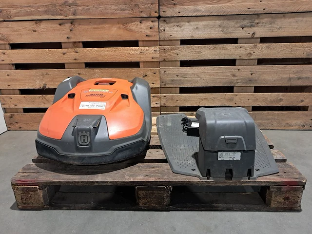 Robotmaaier, husqvarna, automower 550, 2018 - afbeelding 17 van  22