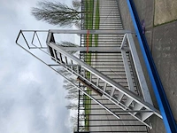 Robuuste aluminium trap - afbeelding 1 van  4