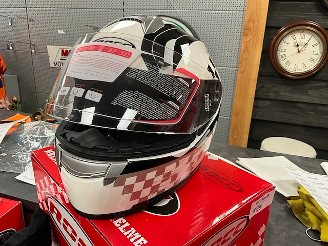 Rocc 361 motorhelm - afbeelding 1 van  8