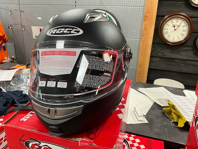 Rocc 630 motorhelm maat l - afbeelding 1 van  9