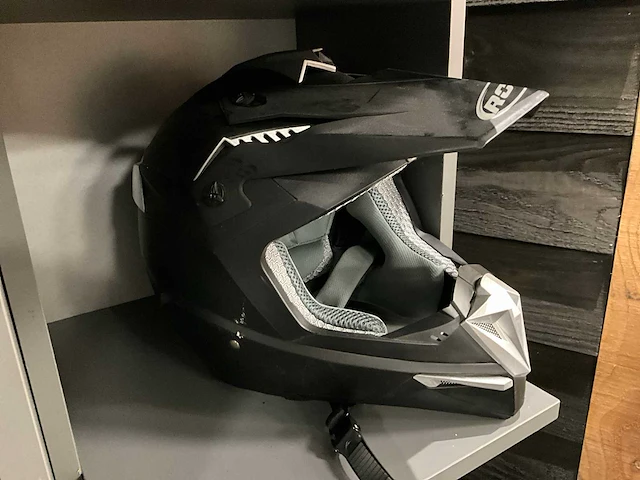 Rocc 720 motorhelm xl - afbeelding 2 van  4