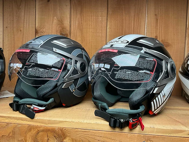 Rocc motorhelm (2x) - afbeelding 1 van  6
