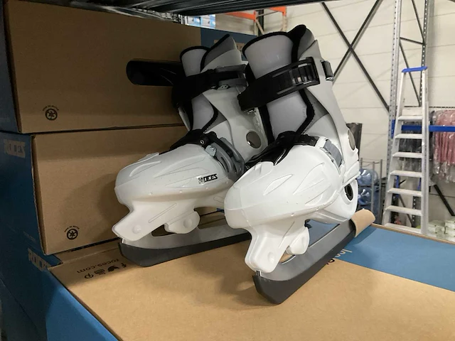 Roces mck ii f verstelbare schaatsen maat 25-29 (9x) - afbeelding 2 van  4