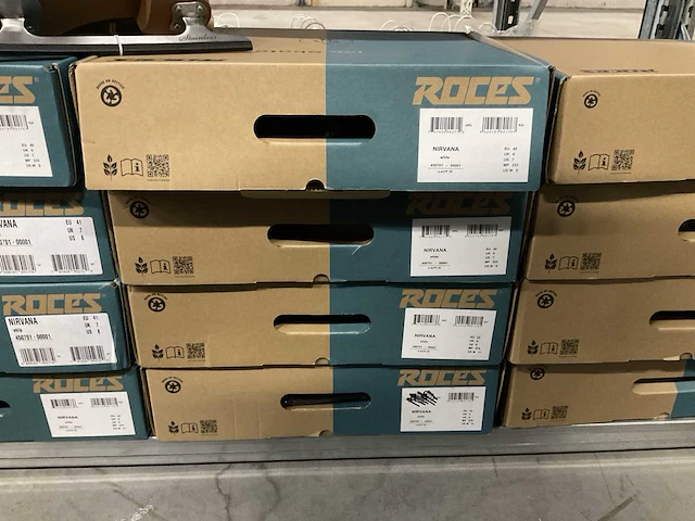 Roces nirvana schaatsen diverse maten (15x) - afbeelding 6 van  8