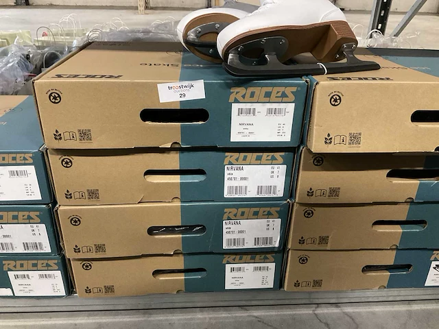 Roces nirvana schaatsen diverse maten (15x) - afbeelding 7 van  8