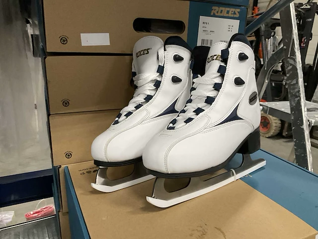 Roces rfg 1 schaatsen maat 36 (10x) - afbeelding 2 van  3