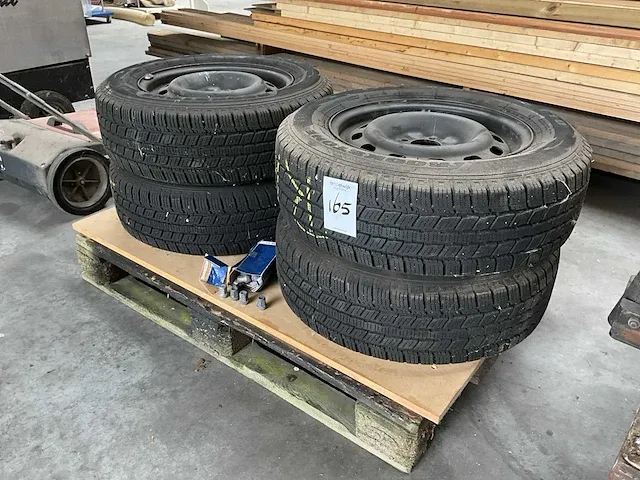 Rockstone ice-plus s110 band met velg (4x) - afbeelding 1 van  6