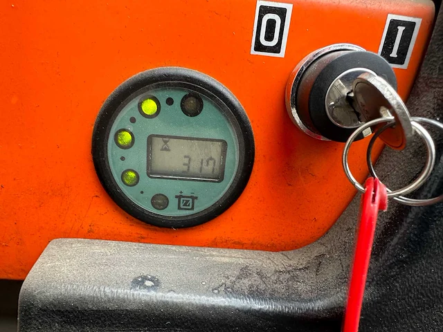 Rocla - trev 4300 elektrische stapelaar 1600kg accu 2017 hefhoogte: 4.3 meter uren: 317 - 2003 - afbeelding 4 van  12