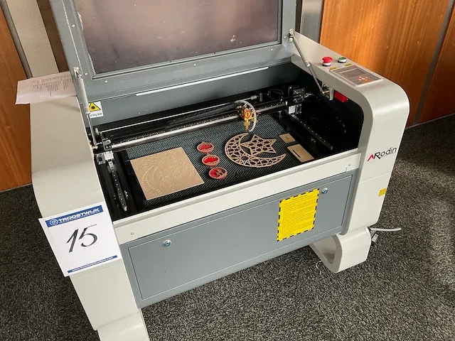 Rodin laser graveermachine - afbeelding 1 van  8